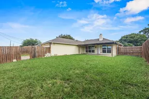 2217 Rockbluff Dr, Rowlett, TX 75088 - Photo 25