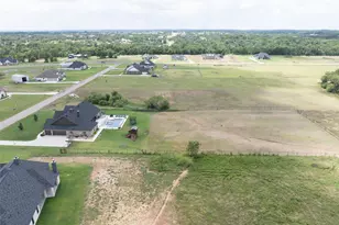2015 Veal Cir, Weatherford, TX 76085 - Photo 35