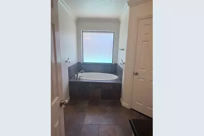 2907 Sweet Briar Street, Grapevine, TX 76051 - Photo 13