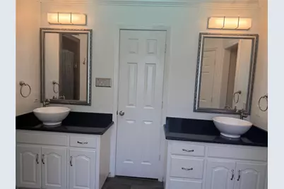 2907 Sweet Briar Street, Grapevine, TX 76051 - Photo 13
