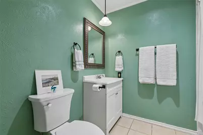 713 Kathryn Drive, Lewisville, TX 75067 - Photo 21