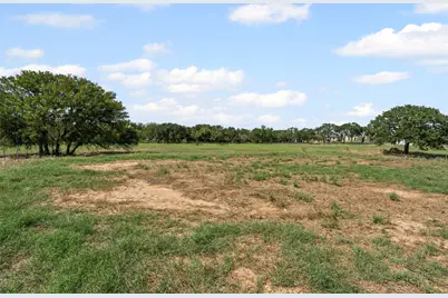 4001 Margarets Meadow, Weatherford, TX 76087 - Photo 3