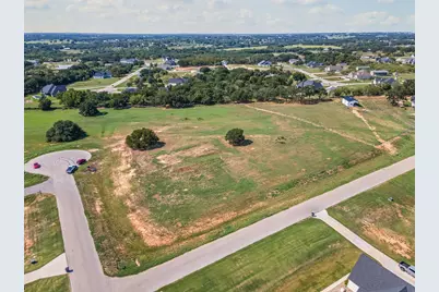 4001 Margarets Meadow, Weatherford, TX 76087 - Photo 13