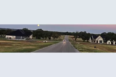 4001 Margarets Meadow, Weatherford, TX 76087 - Photo 5