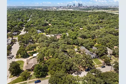 2334 Lotus Avenue, Fort Worth, TX 76111 - Photo 25