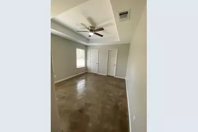 1017 S Scullin Avenue, Denison, TX 75020 - Photo 5