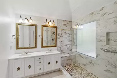 5787 Walnut Creek Drive, Fort Worth, TX 76137 - Photo 15