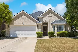 5787 Walnut Creek Dr, Fort Worth, TX 76137 - Photo 1