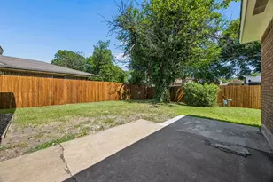 1725 Bardfield Ave, Garland, TX 75041 - Photo 19