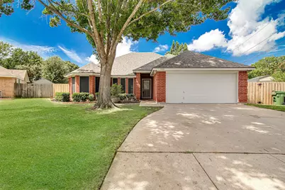 4908 Oldfield Drive, Arlington, TX 76016 - Photo 1