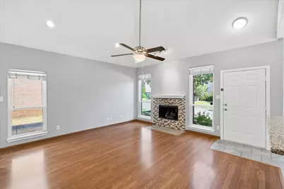 1778 Circle Creek Drive, Lewisville, TX 75067 - Photo 7