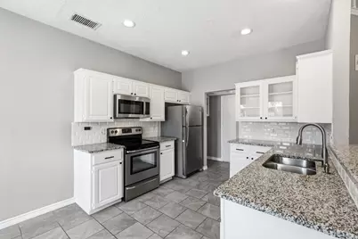 1778 Circle Creek Drive, Lewisville, TX 75067 - Photo 13