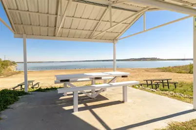 104 Harbor Drive #111, Runaway Bay, TX 76426 - Photo 5