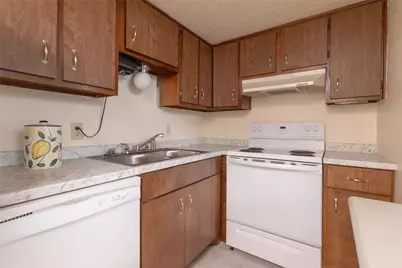 104 Harbor Drive #111, Runaway Bay, TX 76426 - Photo 19