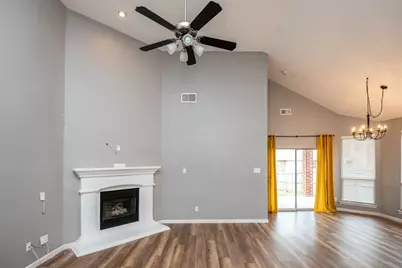 9125 Vineyard Lane, Fort Worth, TX 76123 - Photo 7