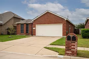 9125 Vineyard Ln, Fort Worth, TX 76123 - Photo 1