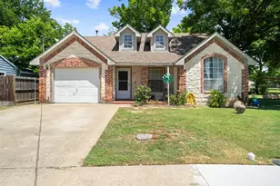 1724 Willow Hollow Dr, Garland, TX 75040 - Photo 1