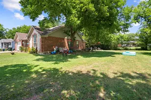 1724 Willow Hollow Dr, Garland, TX 75040 - Photo 19