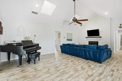 13017 Hillcrest Boulevard, Keller, TX 76244 - Photo 5