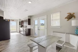13017 Hillcrest Blvd, Keller, TX 76244 - Photo 9