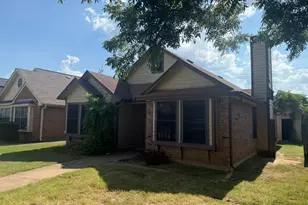 2012 Pheasant Dr, Lewisville, TX 75077 - Photo 3
