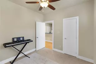 3915 Congress Ave, Dallas, TX 75219 - Photo 13