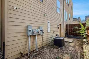 3915 Congress Ave, Dallas, TX 75219 - Photo 29