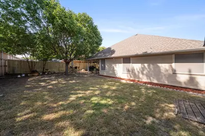 609 Columbia Avenue, Waxahachie, TX 75165 - Photo 19