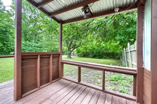 10628 Benbrook Dr, Dallas, TX 75228 - Photo 25