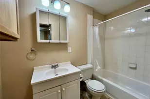 301 Amarillo St, Denton, TX 76201 - Photo 9