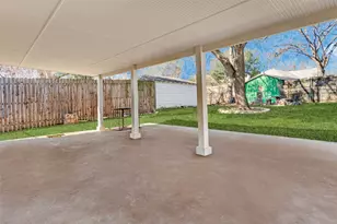 1631 Homewood Pl, Dallas, TX 75224 - Photo 15