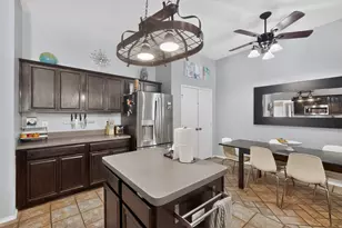 1012 Hidden View Ct, Burleson, TX 76028 - Photo 13