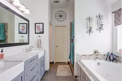 544 Bent Oak Drive, Fort Worth, TX 76131 - Photo 11