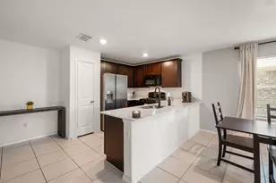 709 Odlozil Ln, Ennis, TX 75119 - Photo 9