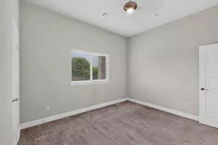 690 Serenity Ln, Red Oak, TX 75154 - Photo 19