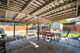 2211 Yewpon Dr, Carrollton, TX 75007 - Photo 21