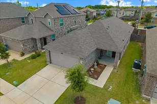 1709 Mark Ln, Ennis, TX 75119 - Photo 3