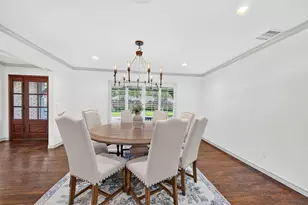 13834 Tanglewood Dr, Farmers Branch, TX 75234 - Photo 11