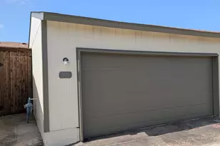 4426 Wind River Ln, Garland, TX 75042 - Photo 5