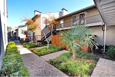 5909 Birchbrook Drive #123, Dallas, TX 75206 - Photo 7