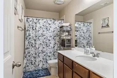 2508 Glen Hollow Drive, Lancaster, TX 75134 - Photo 23