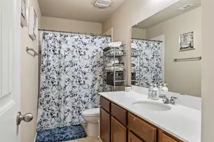 2508 Glen Hollow Dr, Lancaster, TX 75134 - Photo 23