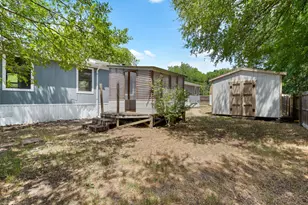 1027 Glenbrook Dr, Pecan Hill, TX 75165 - Photo 23
