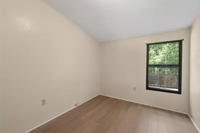 1027 Glen Brook Drive, Pecan Hill, TX 75165 - Photo 19