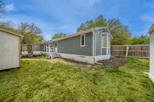 1027 Glenbrook Dr, Pecan Hill, TX 75165 - Photo 25