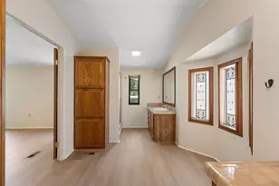 1027 Glenbrook Dr, Pecan Hill, TX 75165 - Photo 17