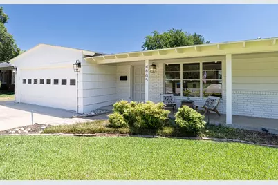 4805 Hildring Drive E, Fort Worth, TX 76109 - Photo 3