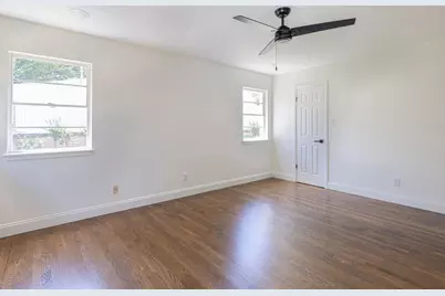 4805 Hildring Drive E, Fort Worth, TX 76109 - Photo 29