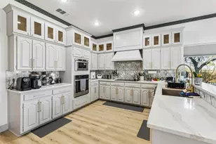 3706 Castle Dr, Rowlett, TX 75089 - Photo 9