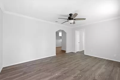 1515 E Waco Avenue, Dallas, TX 75216 - Photo 3